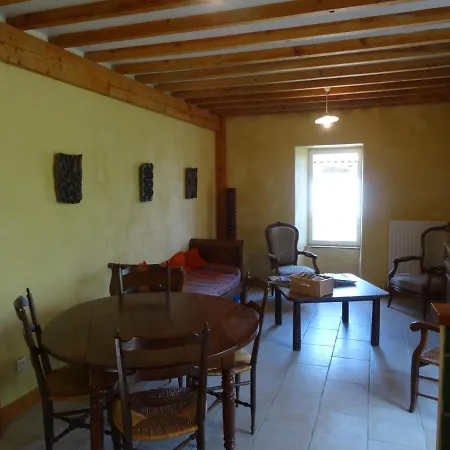 Le Hameau De Robert 3*